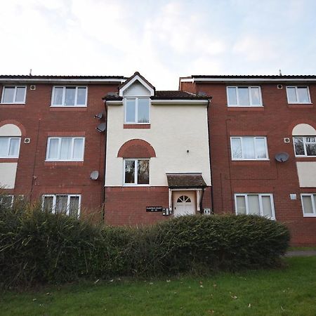 Flaxfield Court Apartment Basingstoke Exterior foto